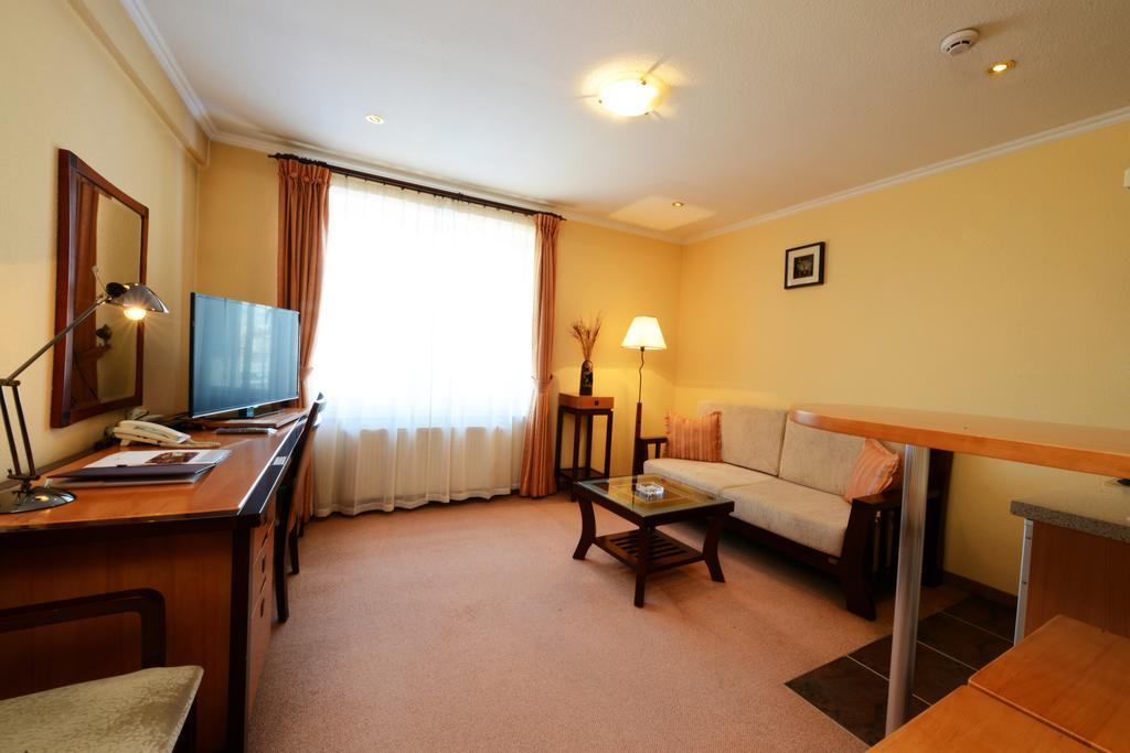 Narantuul Hotel Ulaanbaatar Zimmer foto